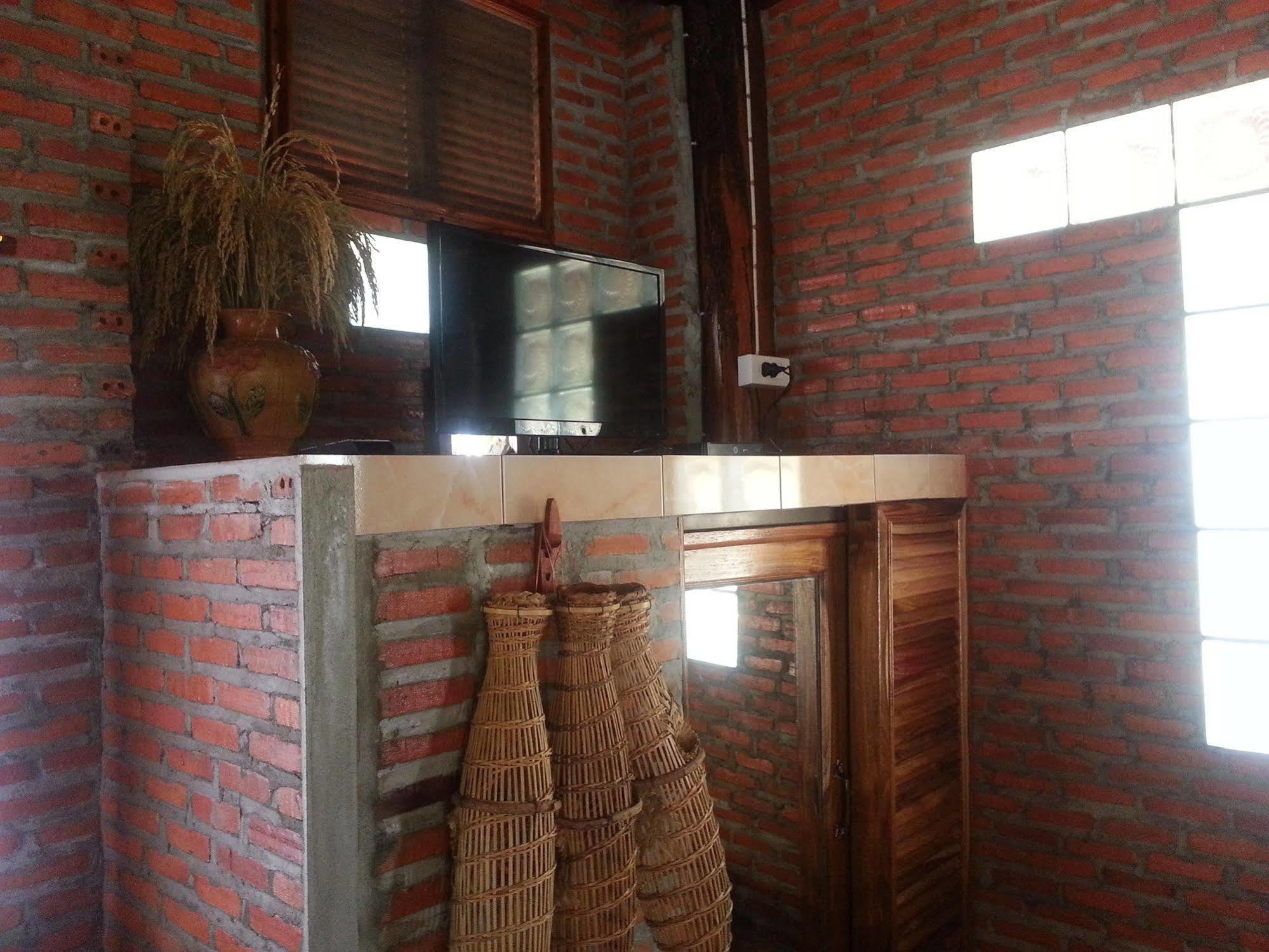Rim Nam Kong Homestay Pak Chom Exterior photo
